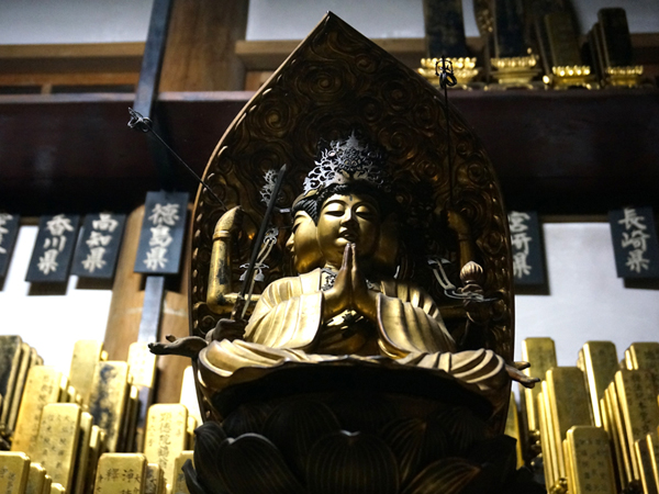 永平寺の馬頭観音
