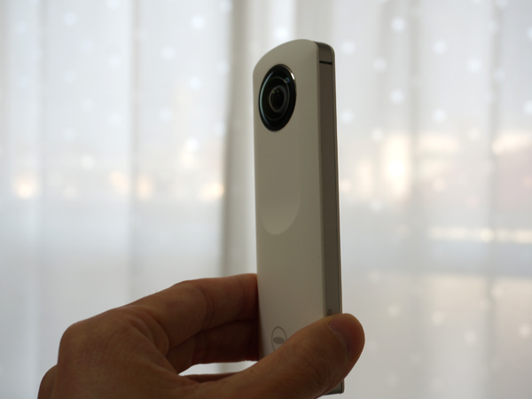 RICOH THETA（リコー　シータ）