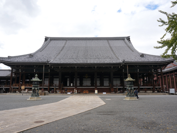 西本願寺阿弥陀堂
