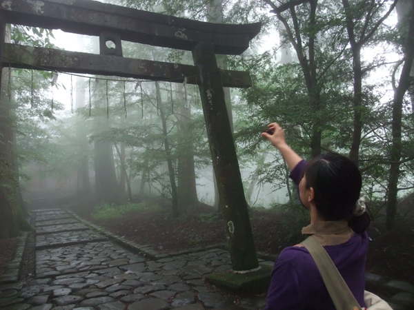運試しの鳥居