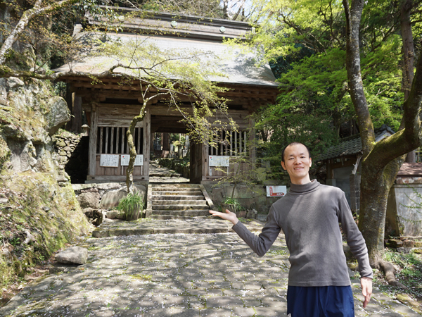 お寺とほーりー