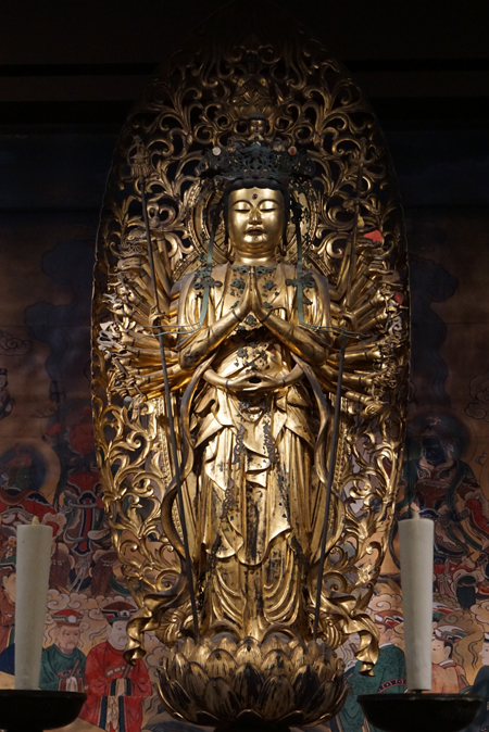 東京国立博物館（仁和寺と御室派のみほとけ展）の千手観音菩薩