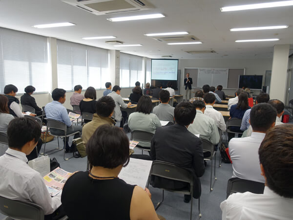 ほーりーの石材講演
