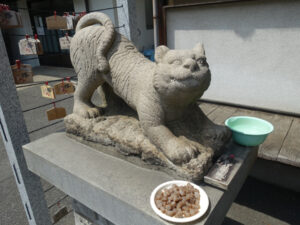 正傳寺の狛寅