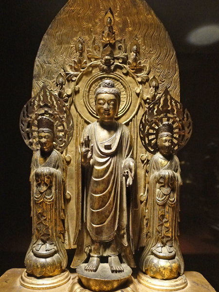 東京国立博物館の如来三尊