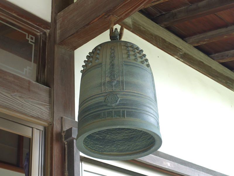 お寺の半鐘