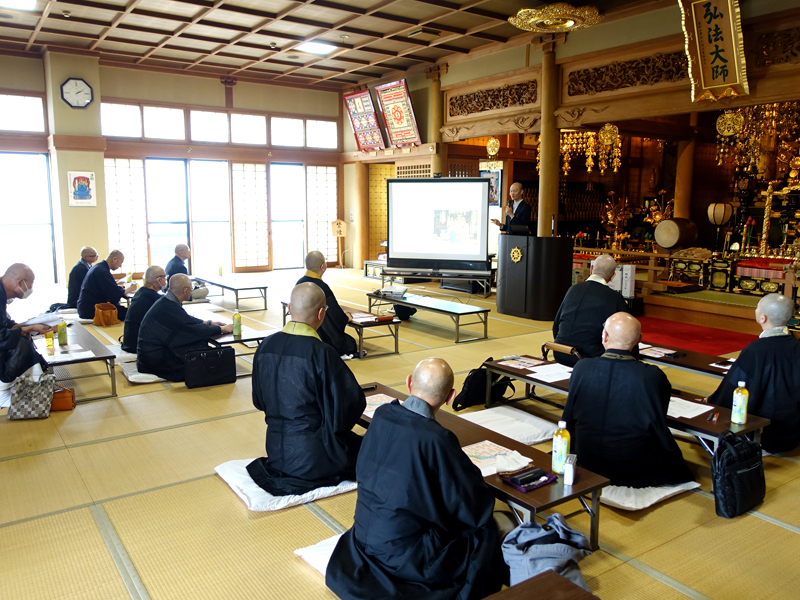 真言宗北海道教師会でのほーりー講演